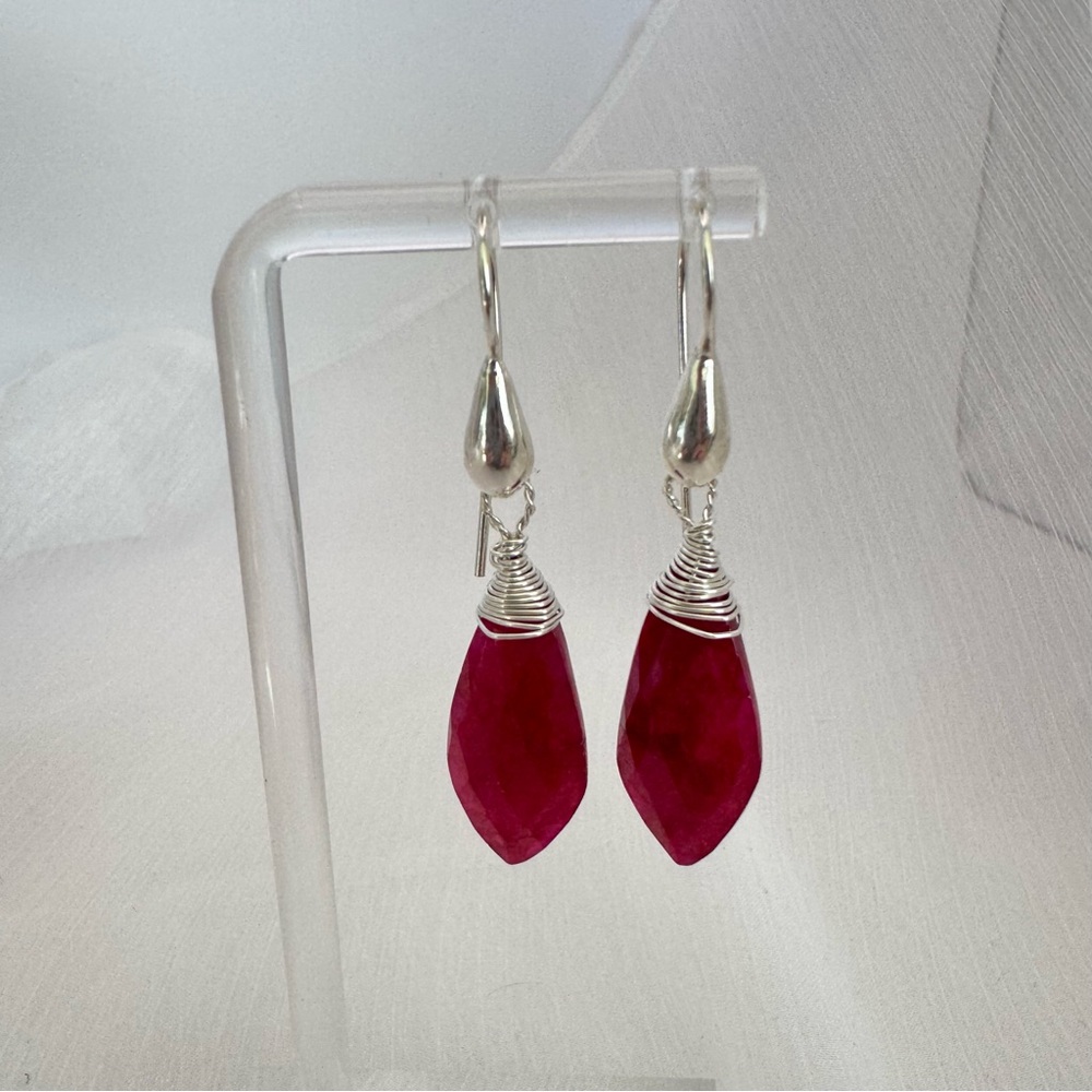 Hk3010 Ruby Teardrop Earrings - image 2